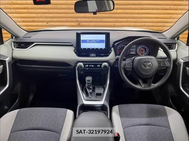 Toyota RAV4 2019-09 8649187-1