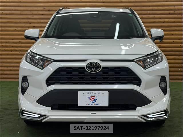 Toyota RAV4 2019-09 8649187-14