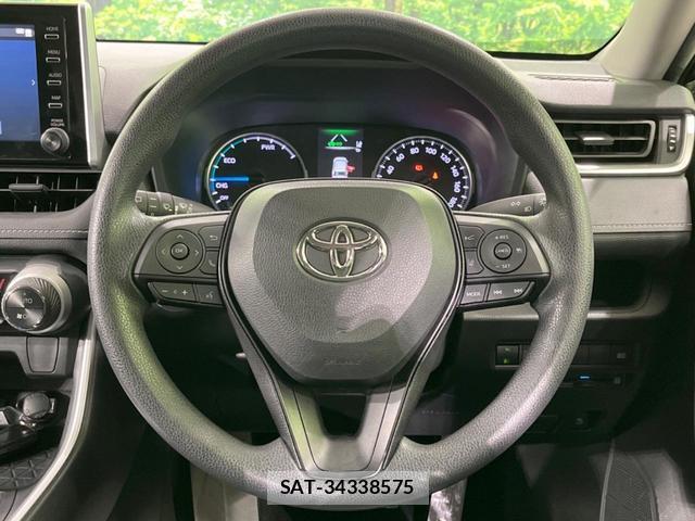 Toyota RAV4 2022-09 8649217-10