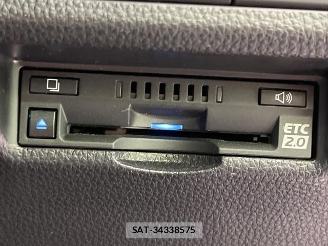 Toyota RAV4 2022-09 8649217-6