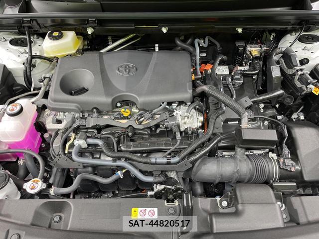 Toyota RAV4 2026-03 8649350-17