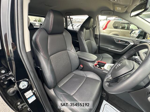 Toyota RAV4 2020-11 8649791-8