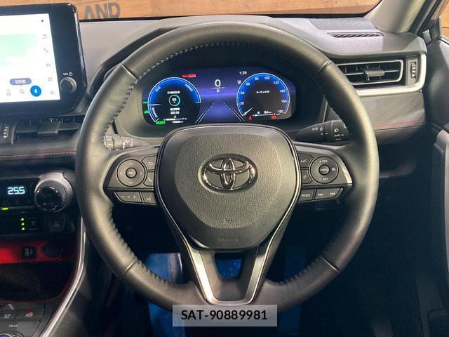 Toyota RAV4 2025-07 8649856-10
