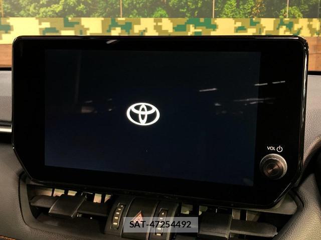 Toyota RAV4 2024-04 8649875-2