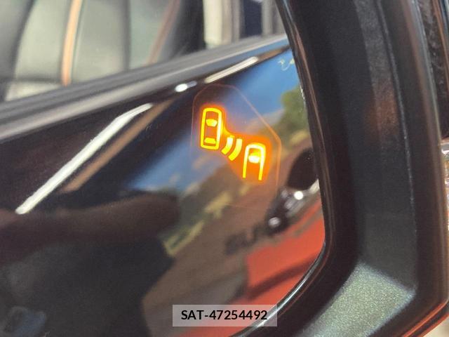 Toyota RAV4 2024-04 8649875-4