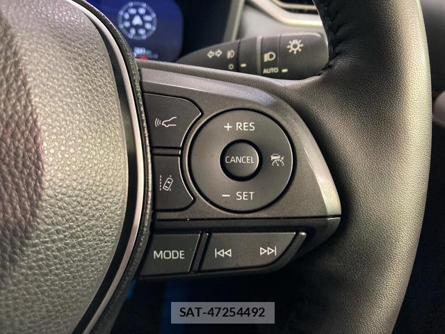 Toyota RAV4 2024-04 8649875-6