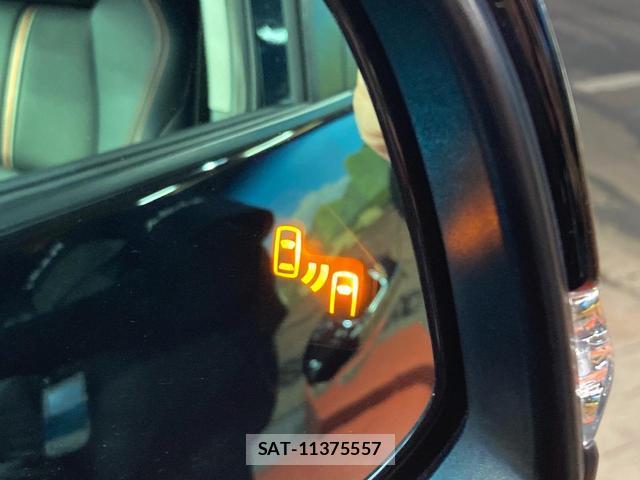 Toyota RAV4 2023-08 8649881-5