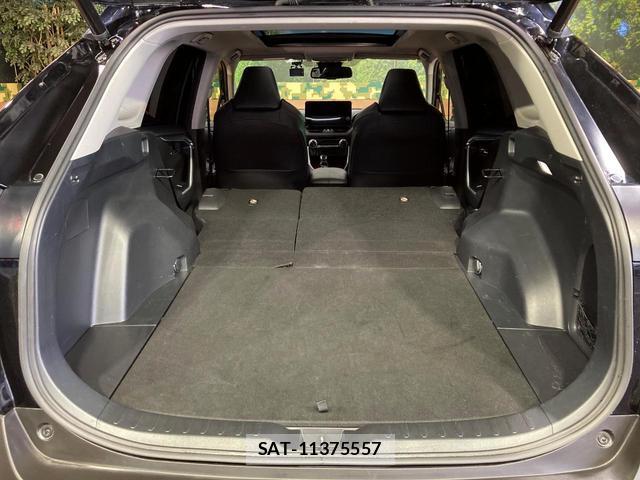 Toyota RAV4 2023-08 8649881-9
