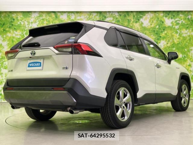 Toyota RAV4 2019-08 8649971-2