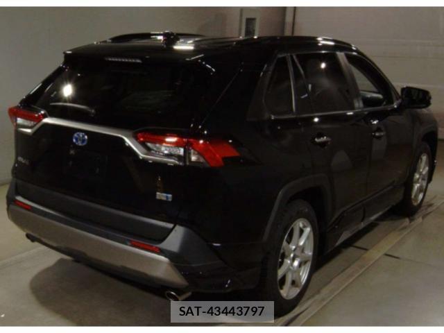 Toyota RAV4 2023-03 8650239-1