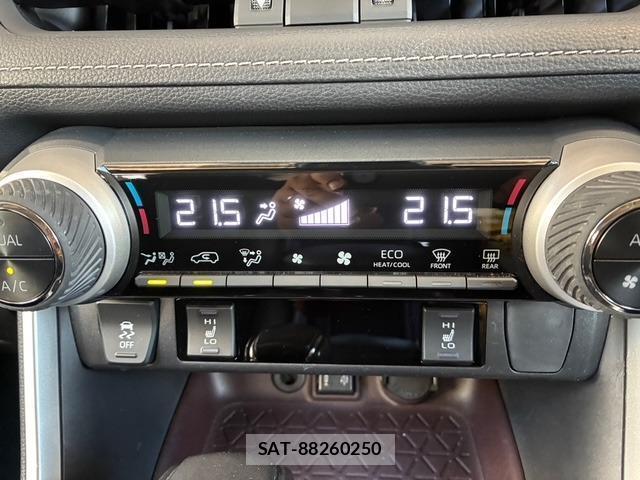 Toyota RAV4 2019-08 8650761-17