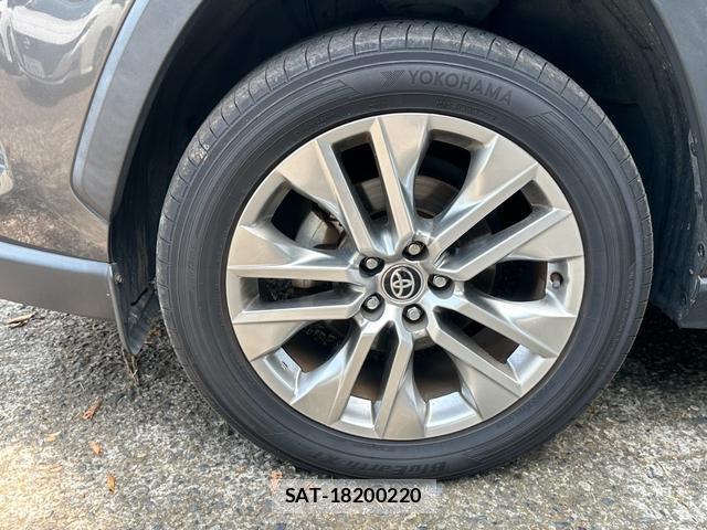 Toyota RAV4 2019-09 8651236-16