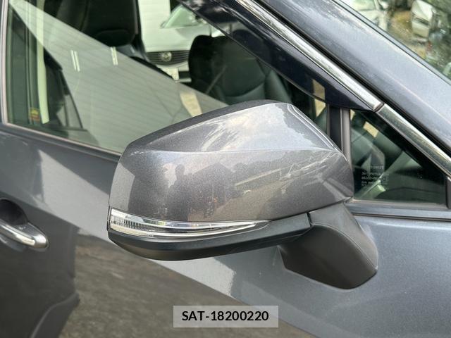 Toyota RAV4 2019-09 8651236-19