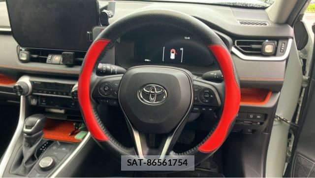 Toyota RAV4 2024-10 8651269-16