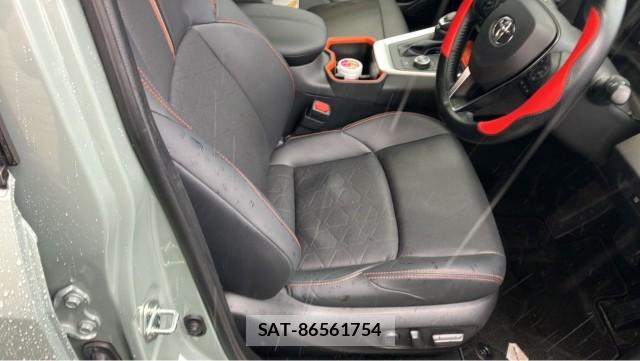 Toyota RAV4 2024-10 8651269-5