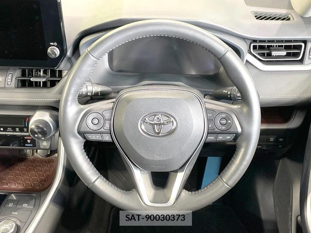 Toyota RAV4 2023-10 8651566-10