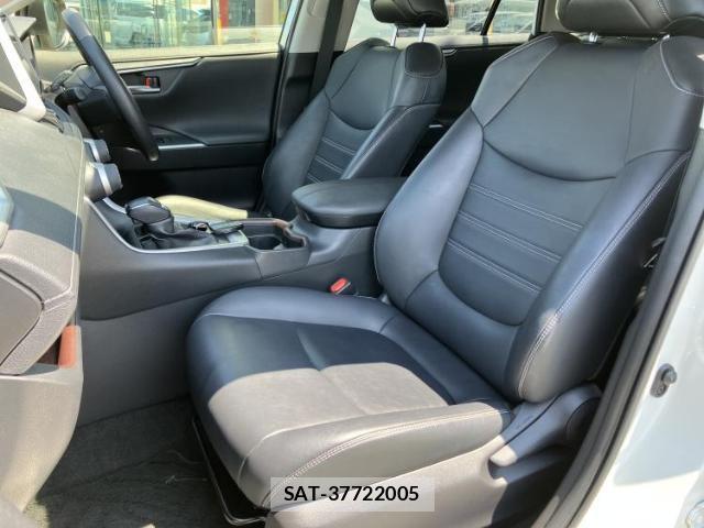 Toyota RAV4 2019-06 8651589-5