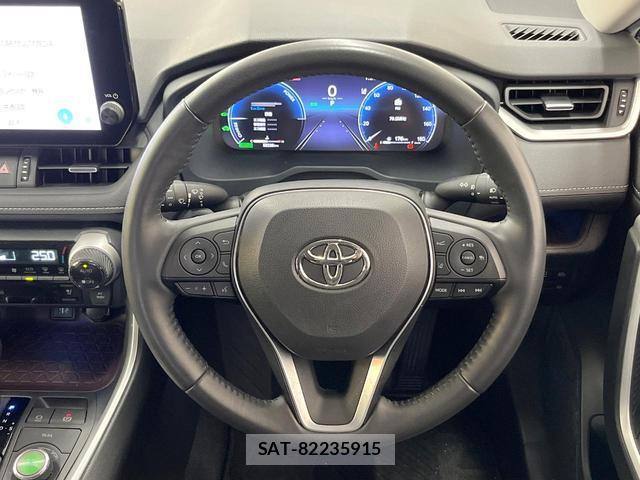 Toyota RAV4 2023-02 8652319-10