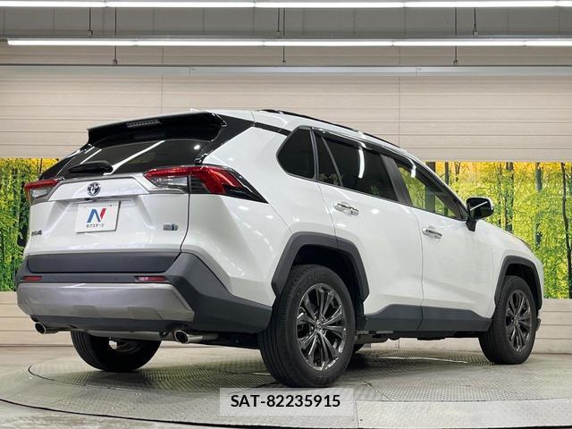 Toyota RAV4 2023-02 8652319-16