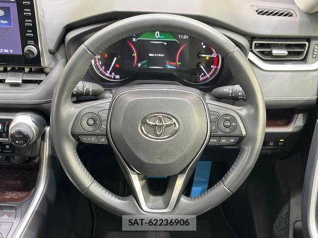 Toyota RAV4 2022-02 8652320-10