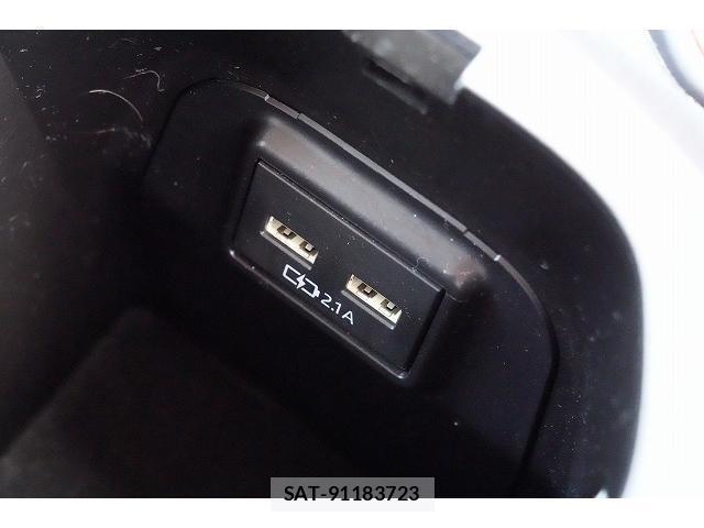 Toyota RAV4 2021-08 8652557-15