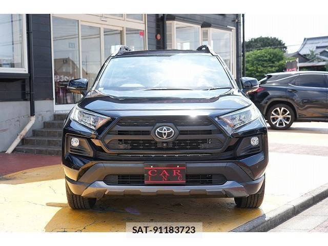Toyota RAV4 2021-08 8652557-16