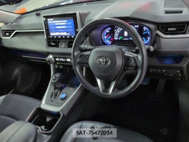 Toyota RAV4 2020-05 8652603-2