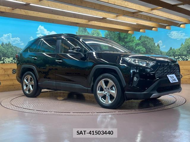 Toyota RAV4 2021-07 8652628-15