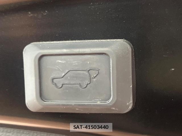 Toyota RAV4 2021-07 8652628-6