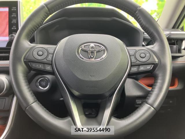 Toyota RAV4 2021-05 8652643-14