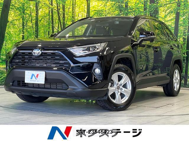 Toyota RAV4 2021-05 8652755-0
