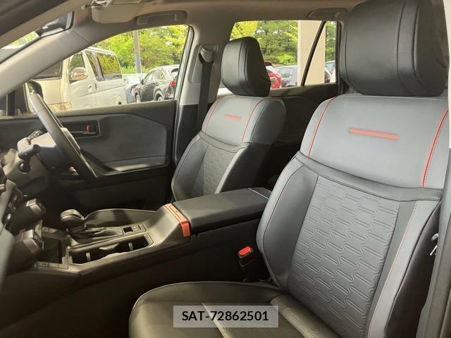 Toyota RAV4 2026-05 8653005-6