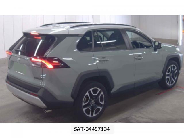 Toyota RAV4 2021-02 8653167-6
