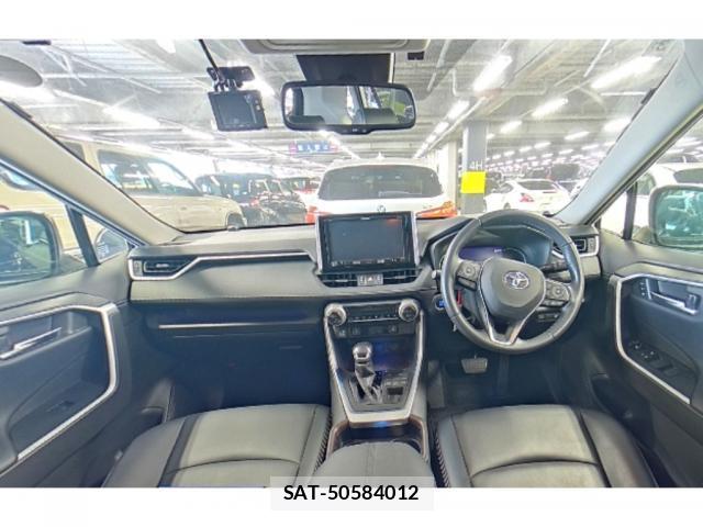 Toyota RAV4 2020-03 8653168-2