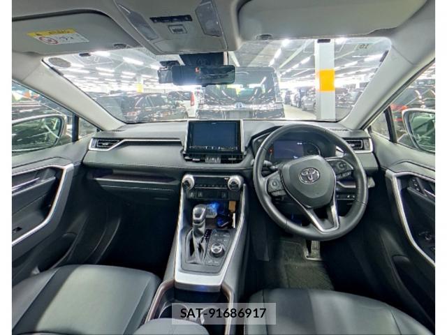 Toyota RAV4 2020-10 8653169-2