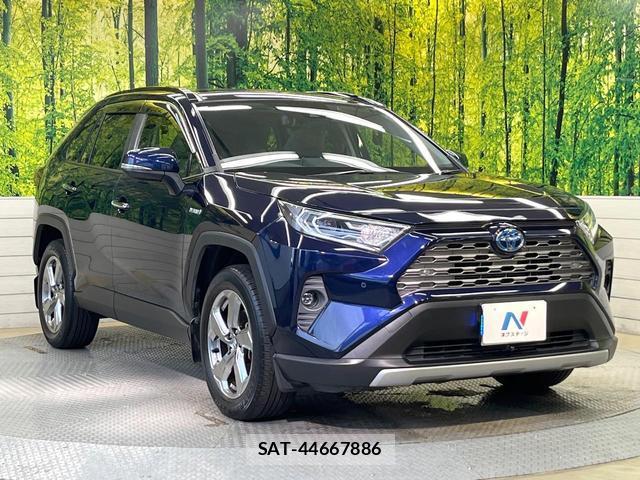 Toyota RAV4 2019-07 8653251-14