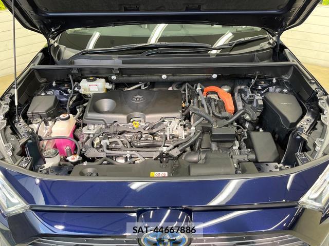 Toyota RAV4 2019-07 8653251-16