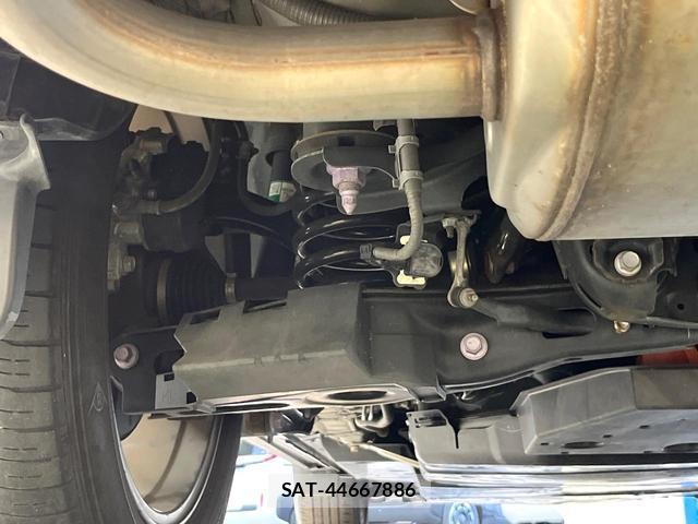 Toyota RAV4 2019-07 8653251-19