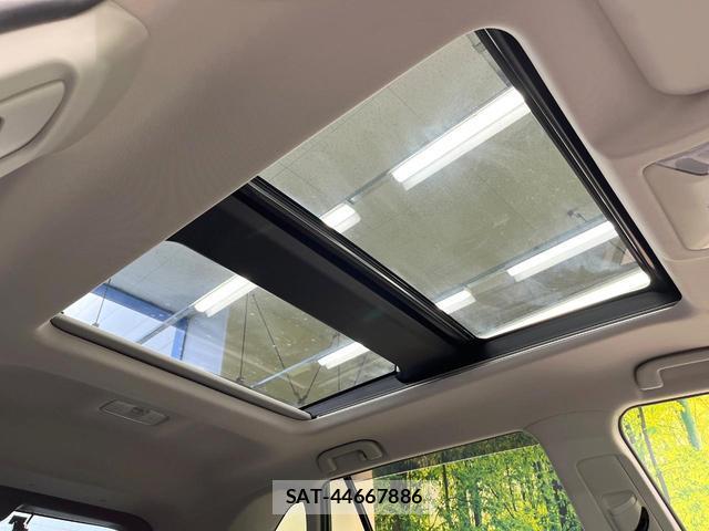 Toyota RAV4 2019-07 8653251-2