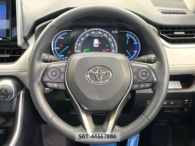 Toyota RAV4 2019-07 8653251-9