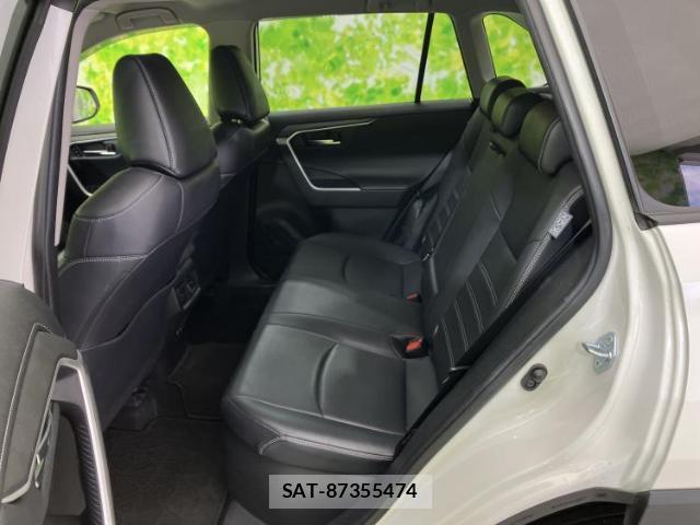 Toyota RAV4 2020-08 8653590-6