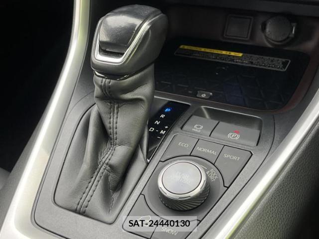 Toyota RAV4 2020-10 8653647-17