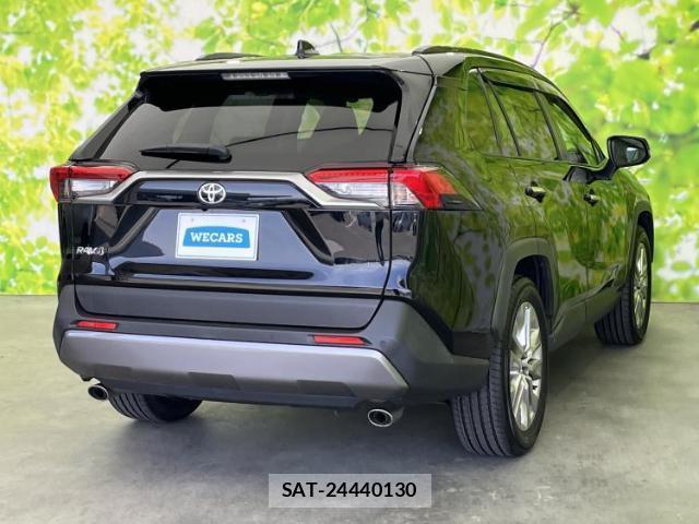 Toyota RAV4 2020-10 8653647-2