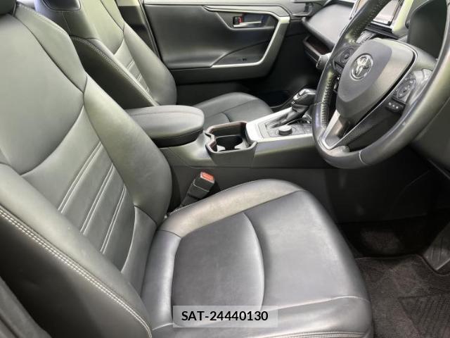 Toyota RAV4 2020-10 8653647-3