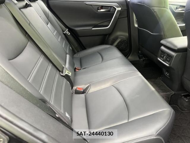 Toyota RAV4 2020-10 8653647-4