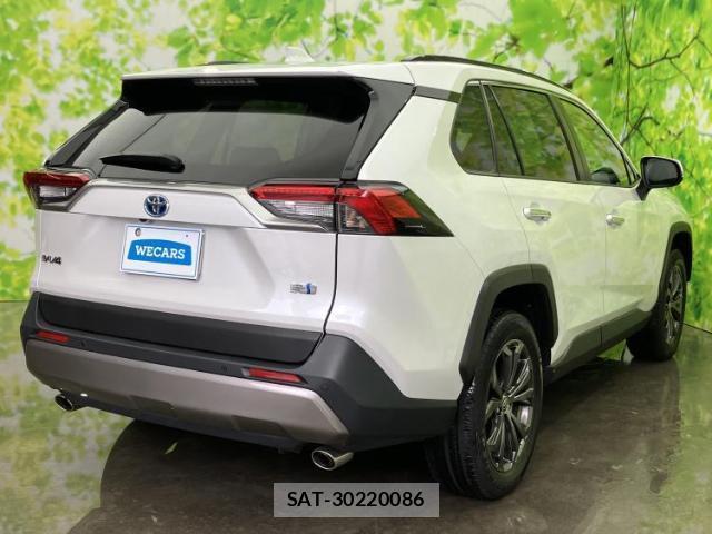 Toyota RAV4 2023-12 8653654-2