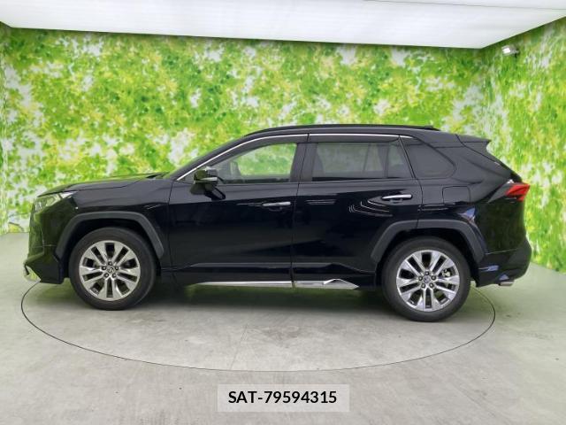 Toyota RAV4 2020-07 8653776-1