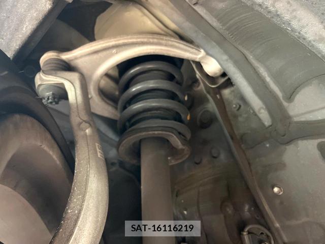 Lexus RC 2016-06 8648327-19