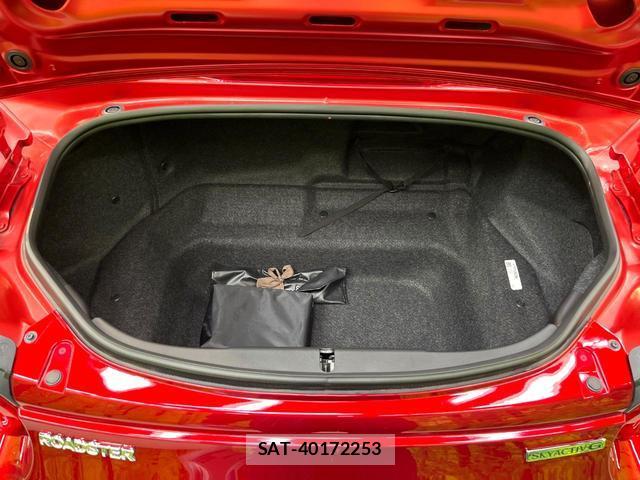 Mazda ROADSTER 2024-07 8648571-8