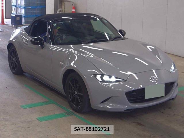 Mazda ROADSTER 2024-04 8649039-0